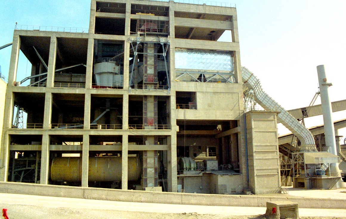 N.N.ZOUBOV ENGINEERS SMCE - Side Draft Air Classifier